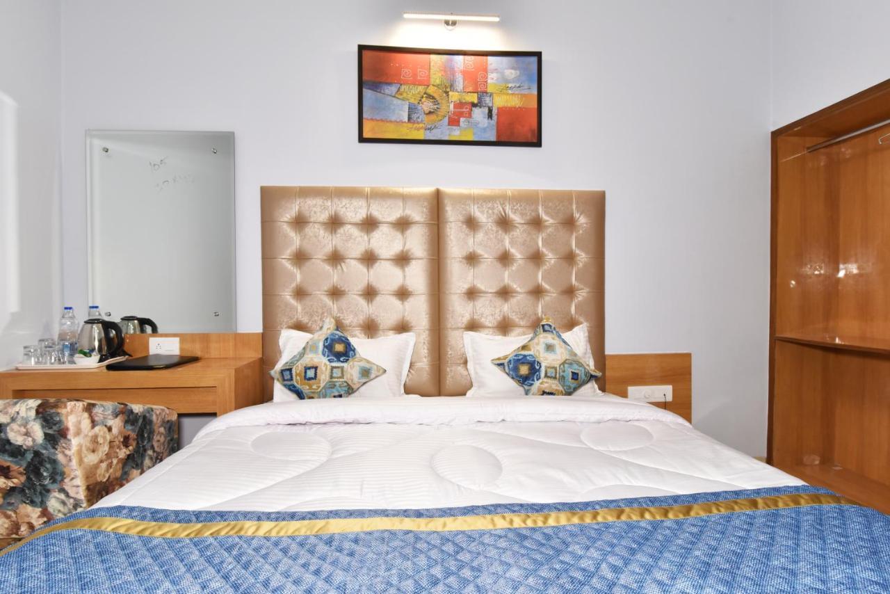Hotel Vacation Inn Amritsar Exterior foto